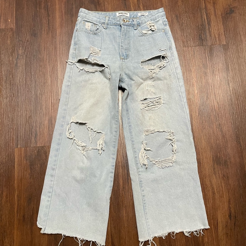 Skinny Fries Super High Rise Skater Fit Distressed Jeans - Picture 2 of 11